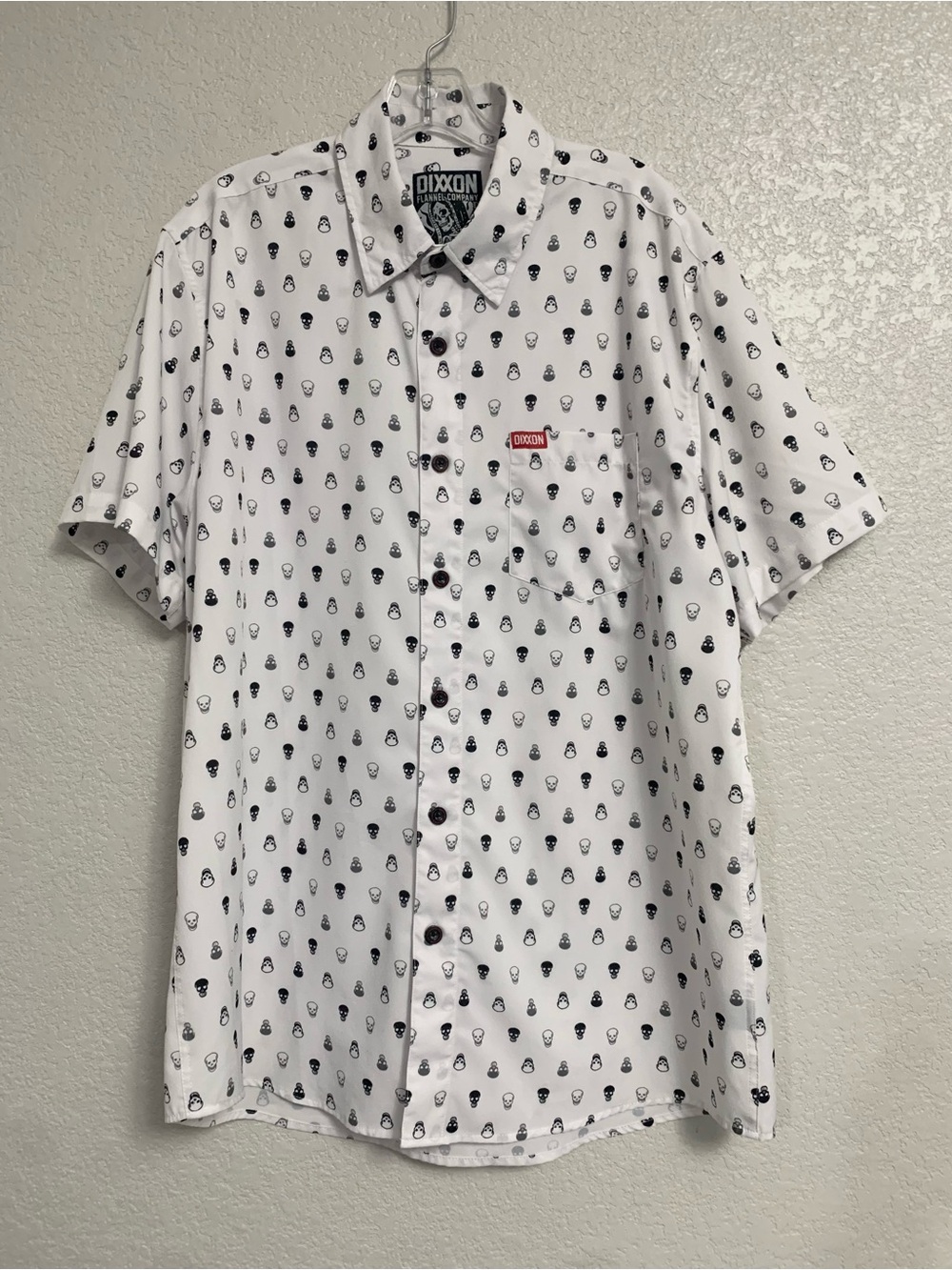 Dixxon Flannel Co Skull Shirt Mens L DLite Party Wear All Over Print Performance
